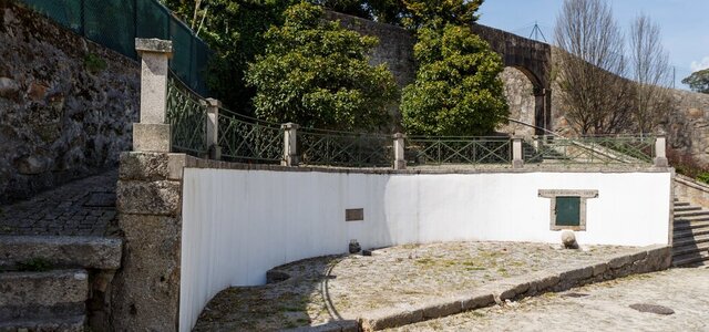 fonte_da_maria_velha_1_980_2500