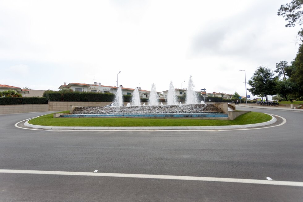 Requalifica&ccedil;&atilde;o rotunda Timor Lorosae