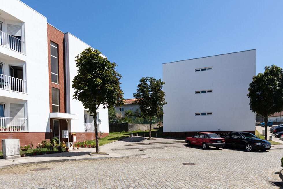 C&acirc;mara de Santo Tirso investiu 270 mil euros na recupera&ccedil;&atilde;o do Complexo Habitacional